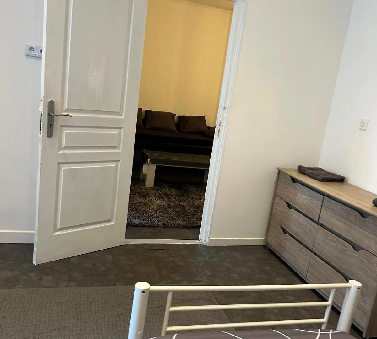 Appartement T3 Centre Ville De Nice Apartment